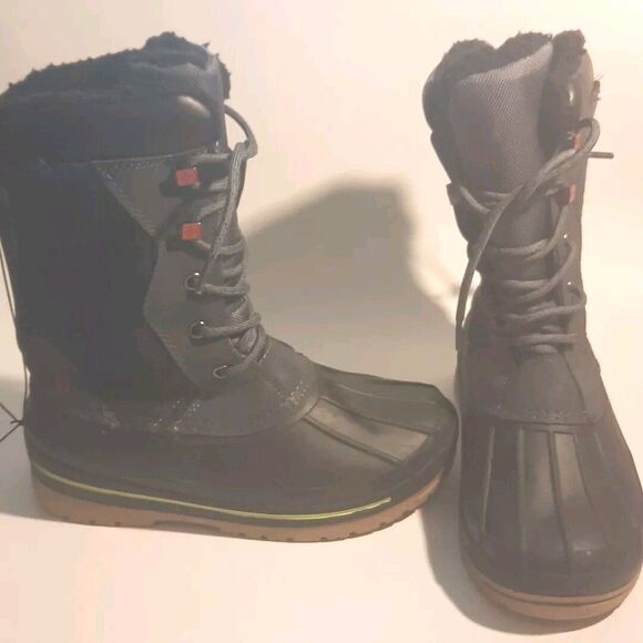 Swiss Tech Thinsulate Waterproof Leather Snow Boots – Kids Size 3 – Black - Picture 4 of 13